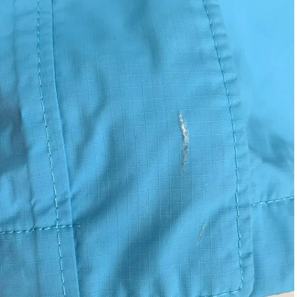 The‎ North Face Windbreaker/Rain coat girl's size small
